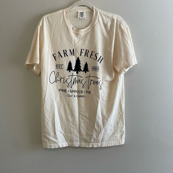 Farm Fresh Christmas Trees Beige Black T-Shirt Size M - Picture 1 of 5